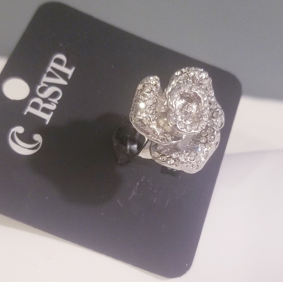 Charming Charlie Silver Tone Flower Statement Ring, Rhinestones - Picture 4 of 8